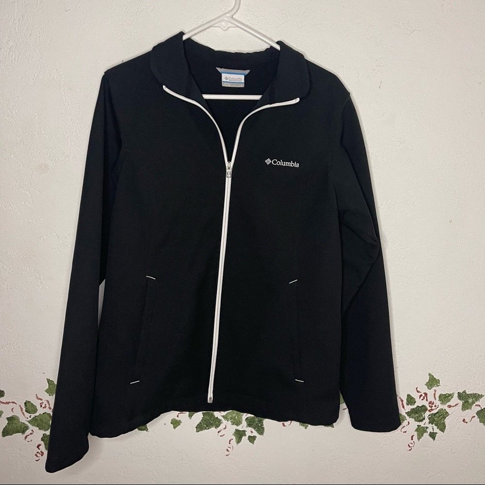 Columbia Large Jacket - Picture 8 of 16
